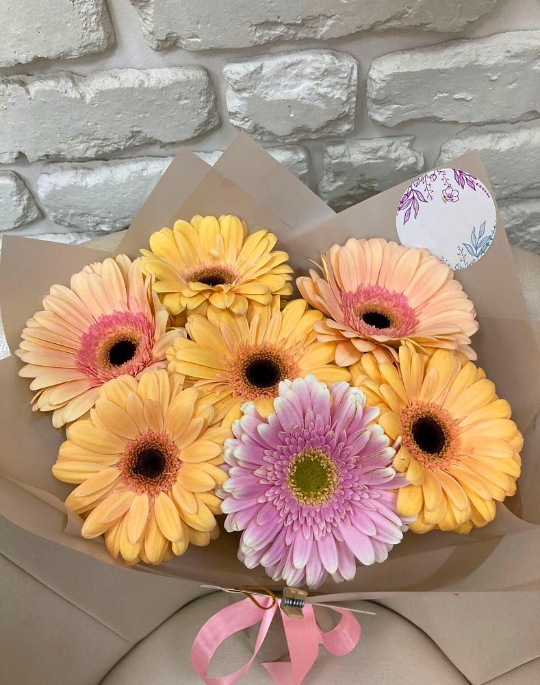 Букет цветов из: Герберы в Дрезне