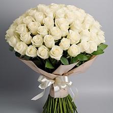 Букет 101 беля роза Белоснежка в Дрезне