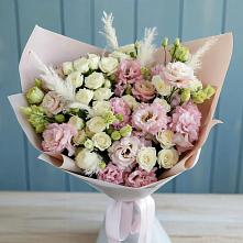 Букет цветов из:  Альстромерии и Розы в Дрезне